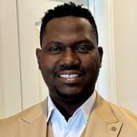 olusola amusan