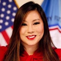 hon caroline d pham