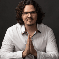 lark davis lark davis